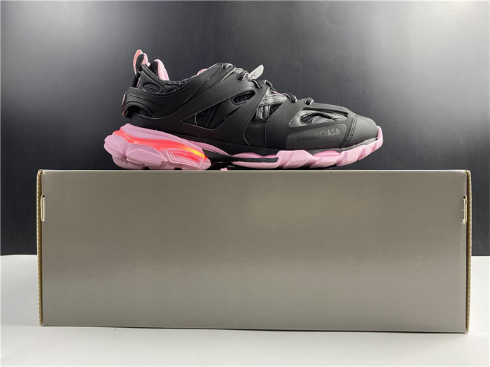 BLCG TRACK SNEAKER 542023 W3AC1 1050 LED