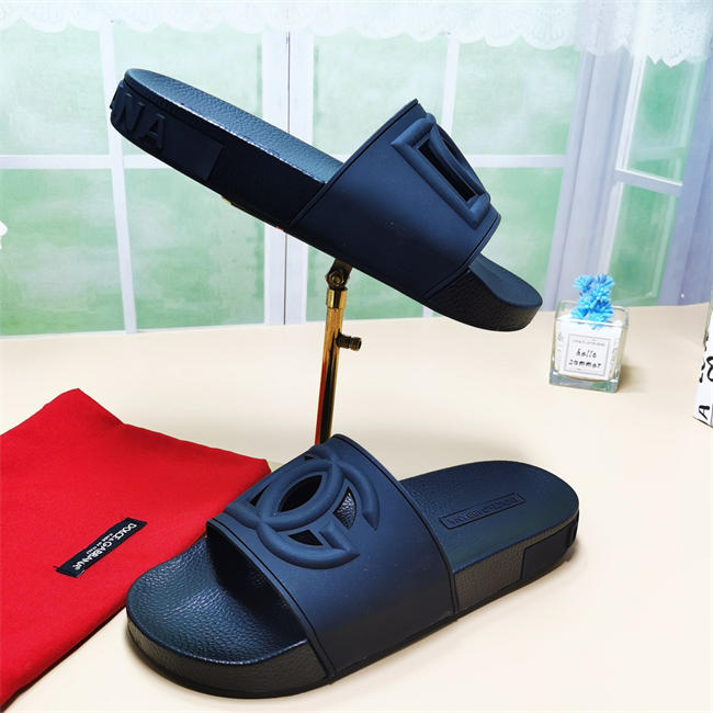 DG slipper 29