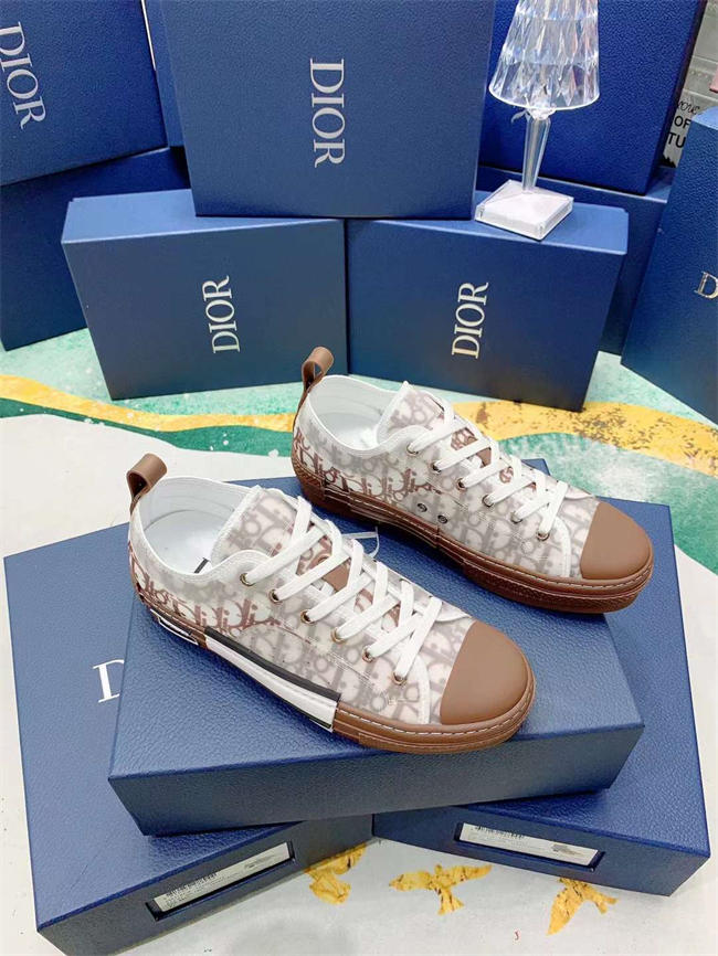 D*or b23 sneaker